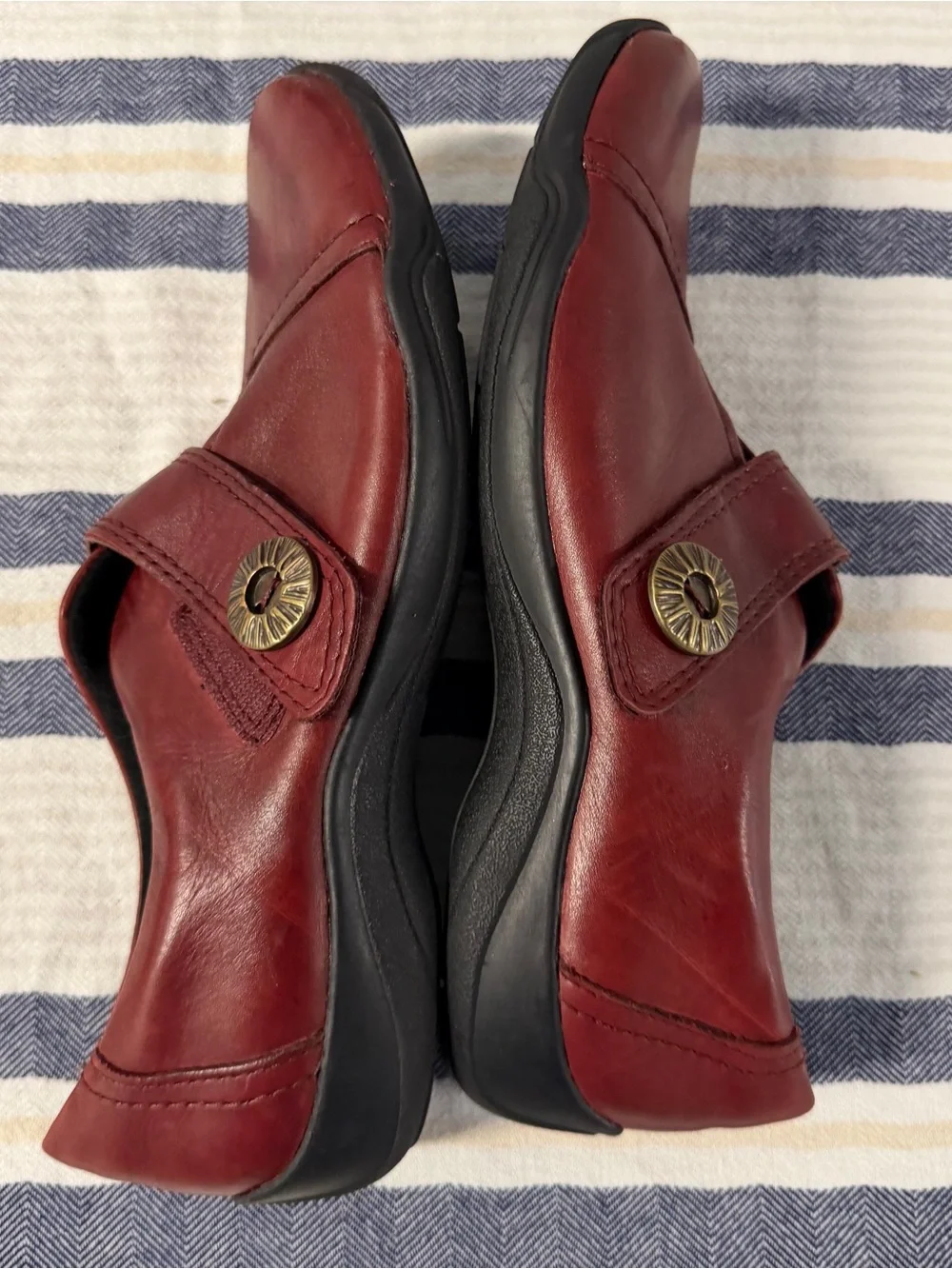 Clarks Artisan Red Leather Mary Jane Comfort Shoes Women’s 9.5M